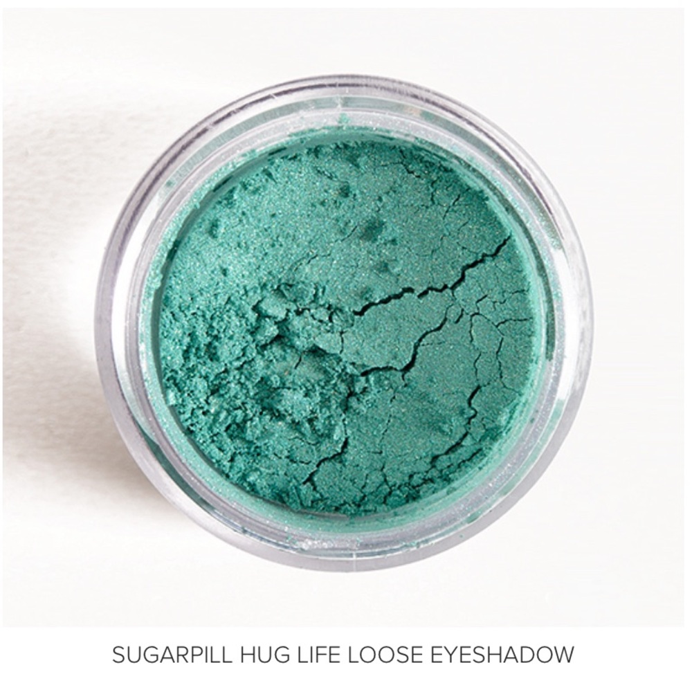 Sugarpill discontinued “Hug Life” Loose Eyeshadow - Vibrant Green